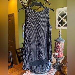 EUC Tbe Limited Polka Dot Hi-Lo Pleated Tunic Top